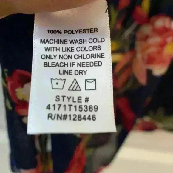 Top - Picture 5 of 6